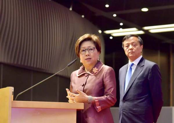 2036香港正版管家婆资料大全，揭秘与解析2020年香港管家婆彩图