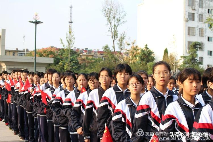 澳门一码特一中直播，揭秘背后的真相与风险警示澳门一码一码100准确 官方