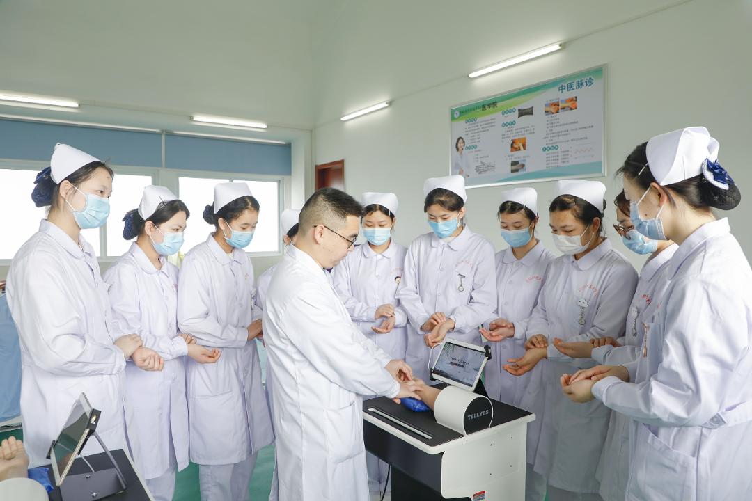 探索西药师资格证的报考之路，条件与要求详解西药师资格证报考条件河南