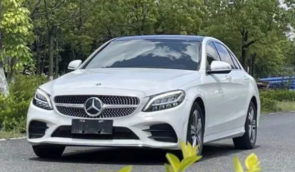 奔驰C260L新车报价,豪华与性能的完美融合奔驰c260l新车报价2022款图片各功能介绍